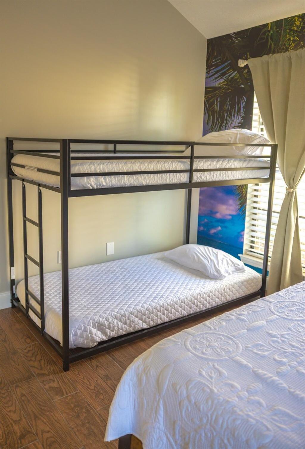 Caribbean Feel,mini&disc Golf,heated Pool,game Rom Holiday home *